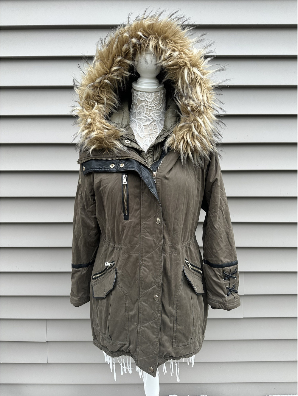 GUESS Olive Green Y2K Parka Jacket with Faux Fur Hood and Lace Up Sleeve Details